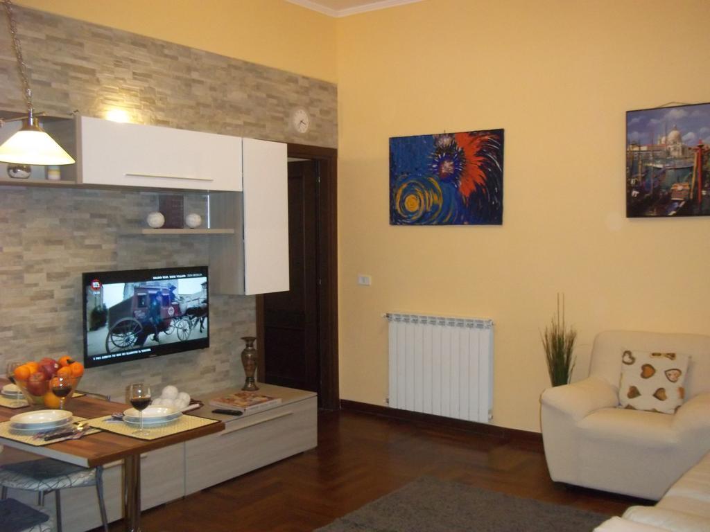 Il Sole Di Ostia Apartment Екстериор снимка